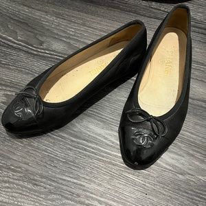 Chanel flats size 7